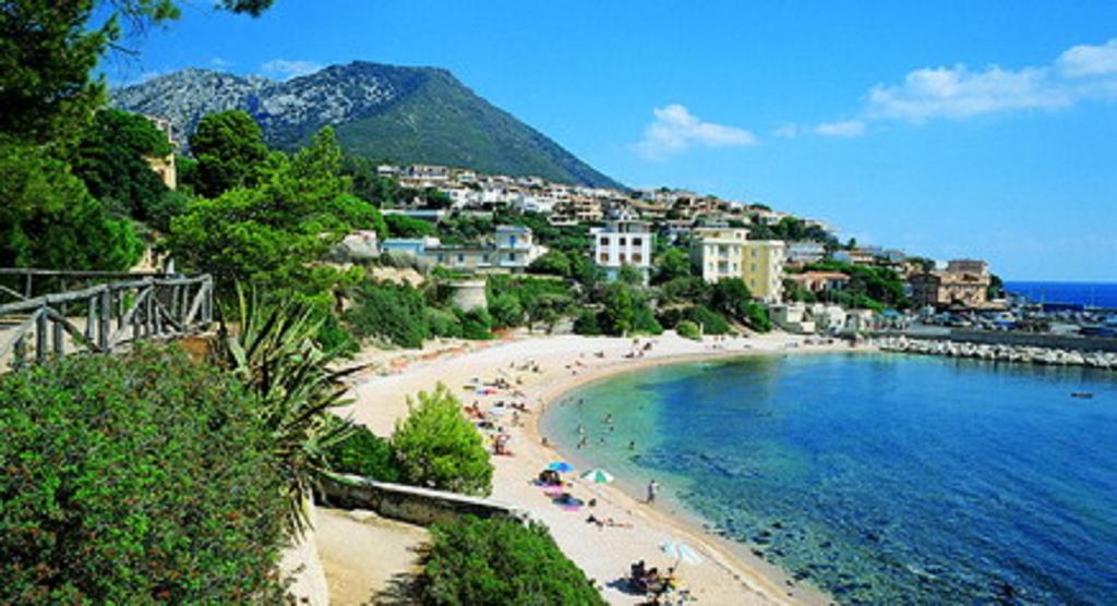 Apartamento Sebastian House Cala Gonone Exterior foto